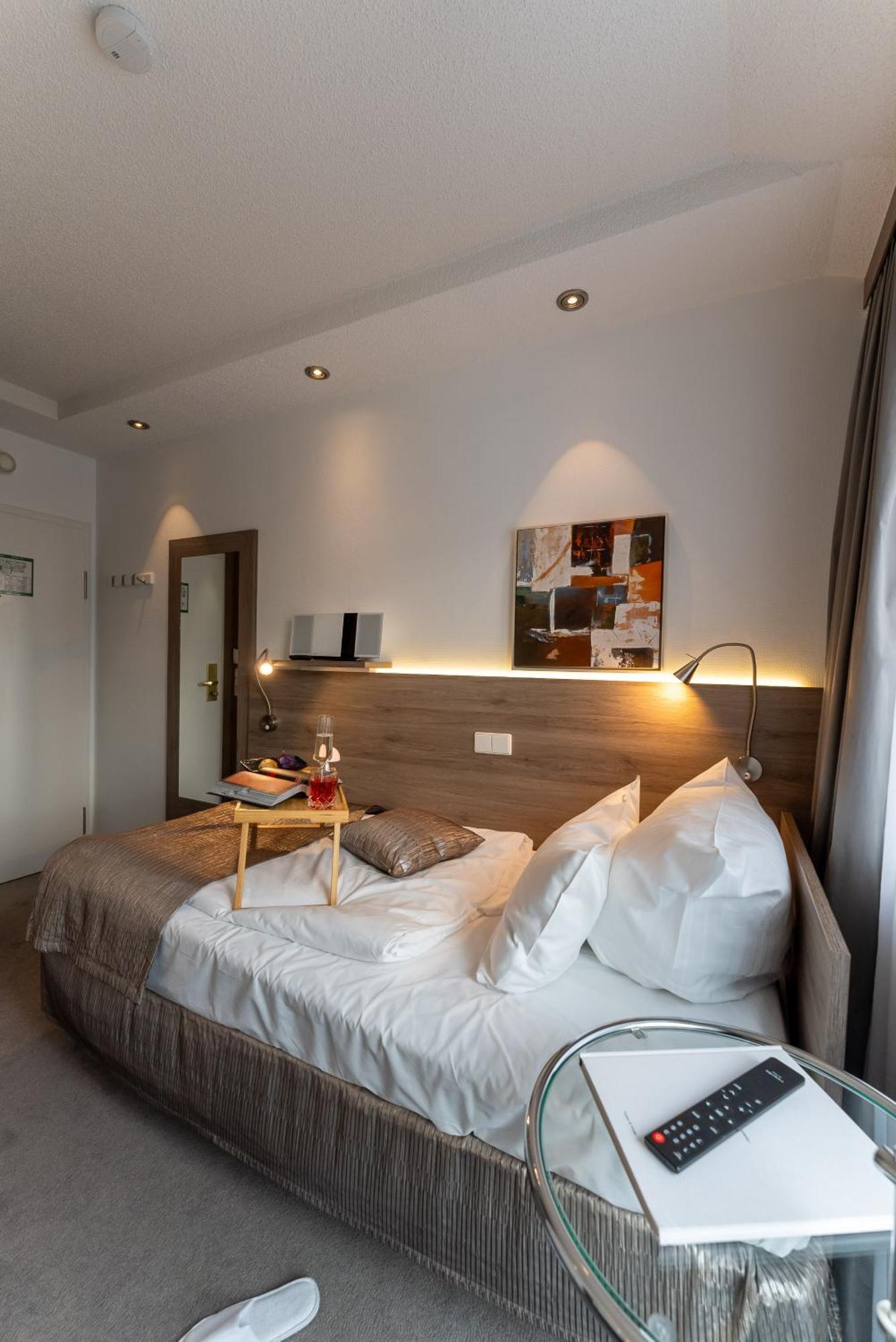 וולפסבורג Hotel An Der Wasserburg מראה חיצוני תמונה